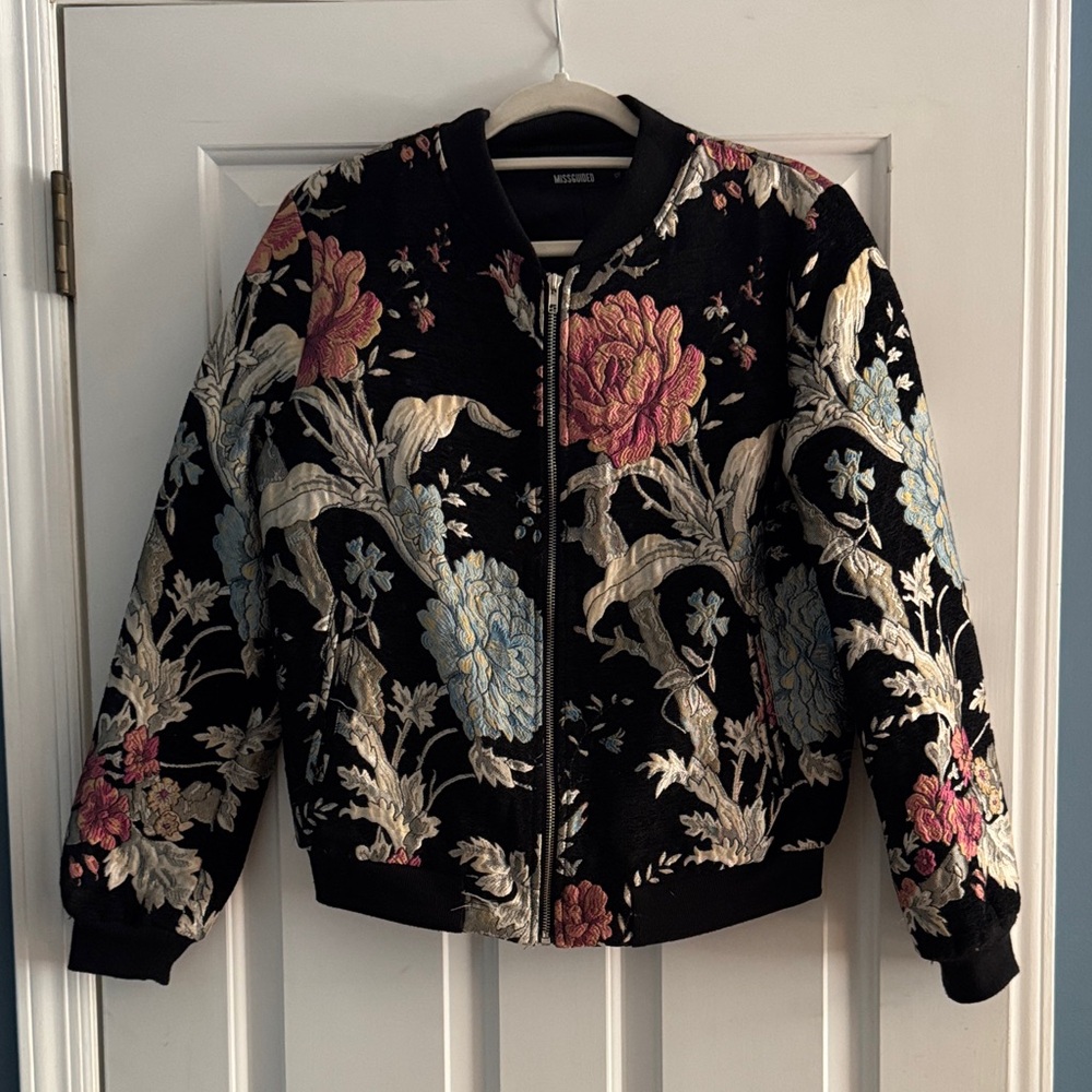 Missguided Black Floral Bomber Jacket